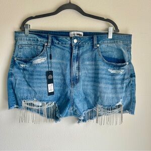 Fashion Nova Light Distressed Denim Shorts w Rhinestone Fringe I Size: 18 I NWT